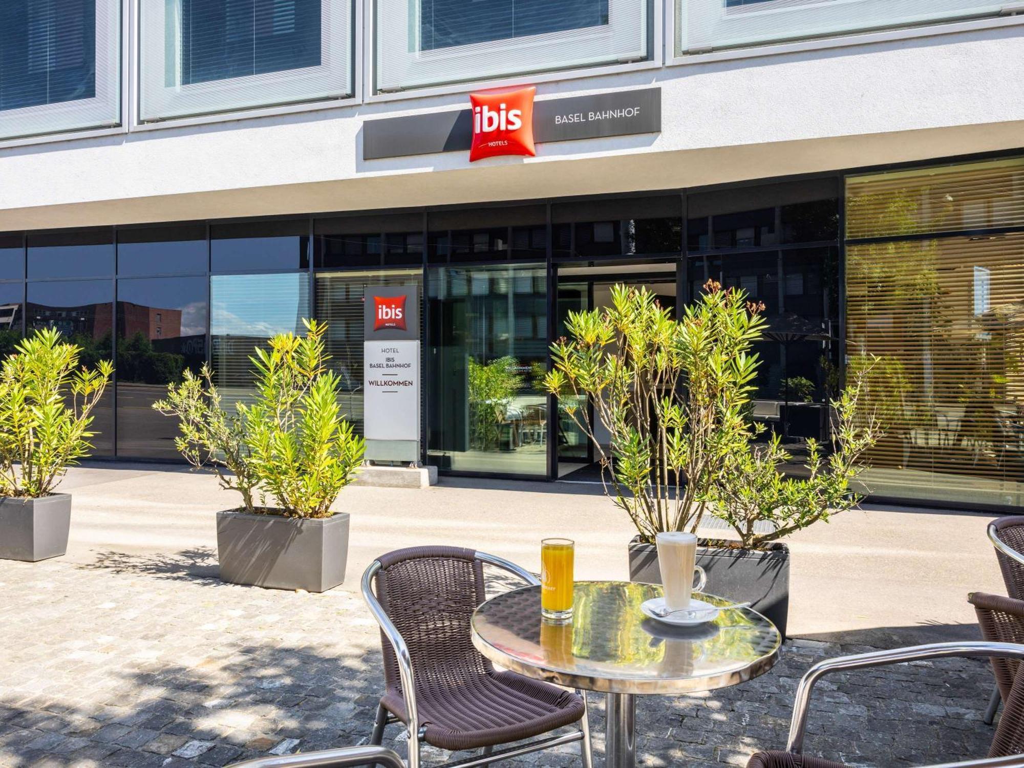 Hotel Ibis Basel Bahnhof Zewnętrze zdjęcie