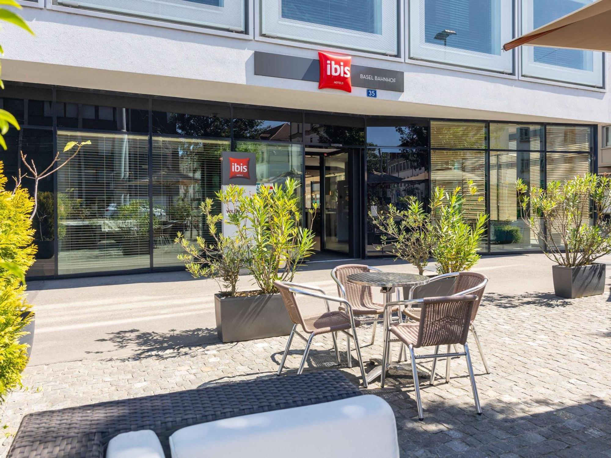 Hotel Ibis Basel Bahnhof Zewnętrze zdjęcie