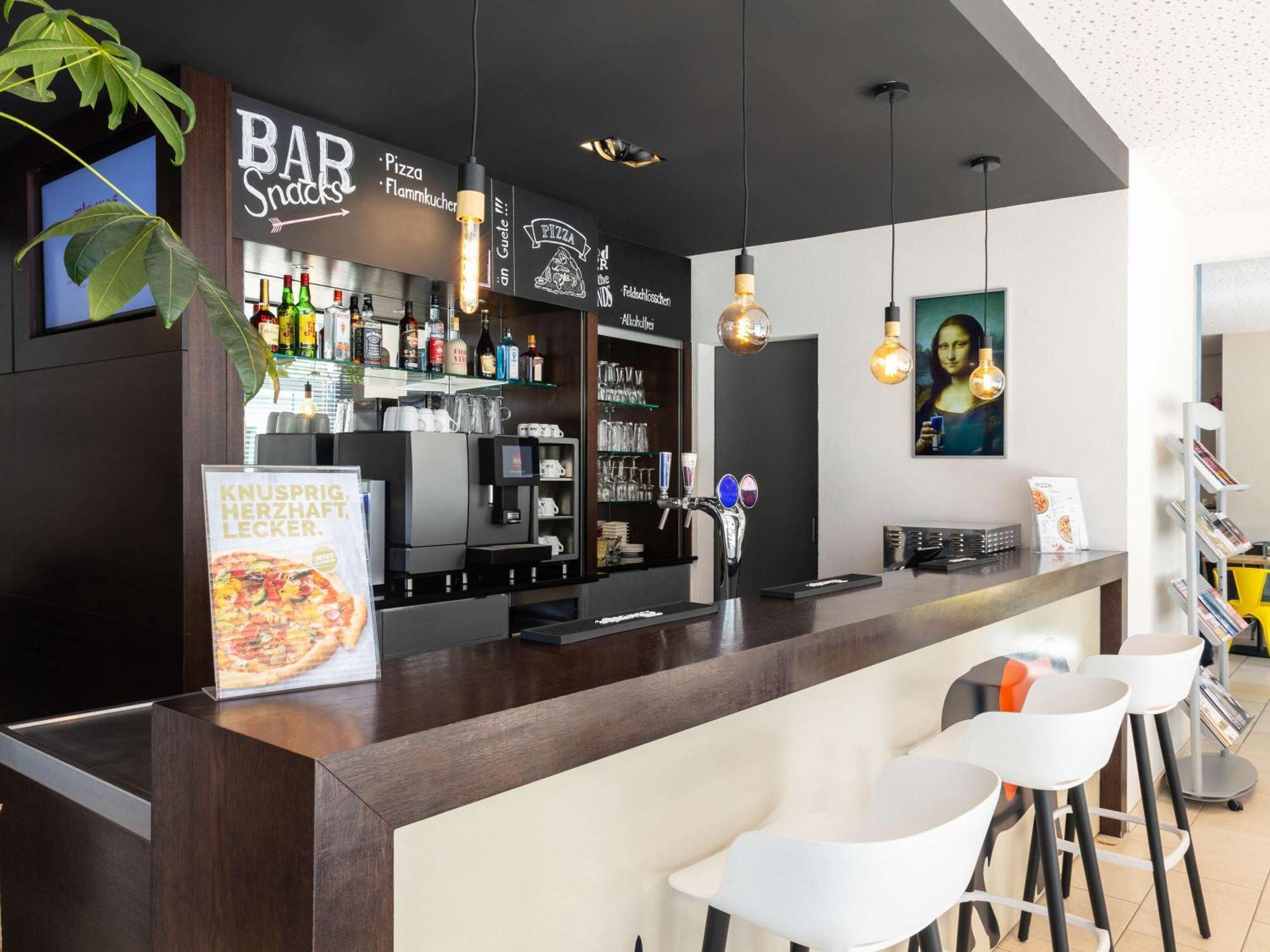 Hotel Ibis Basel Bahnhof Zewnętrze zdjęcie