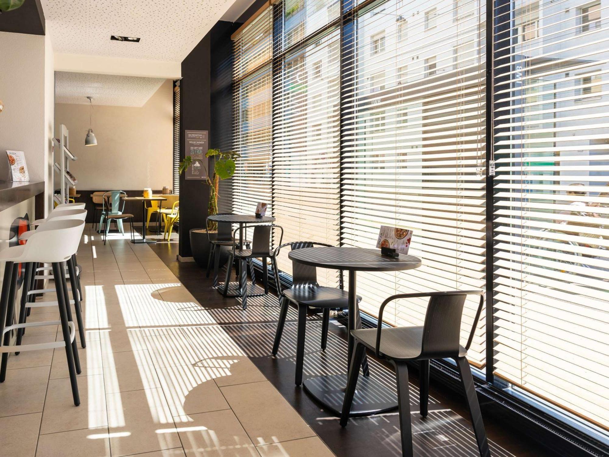 Hotel Ibis Basel Bahnhof Zewnętrze zdjęcie
