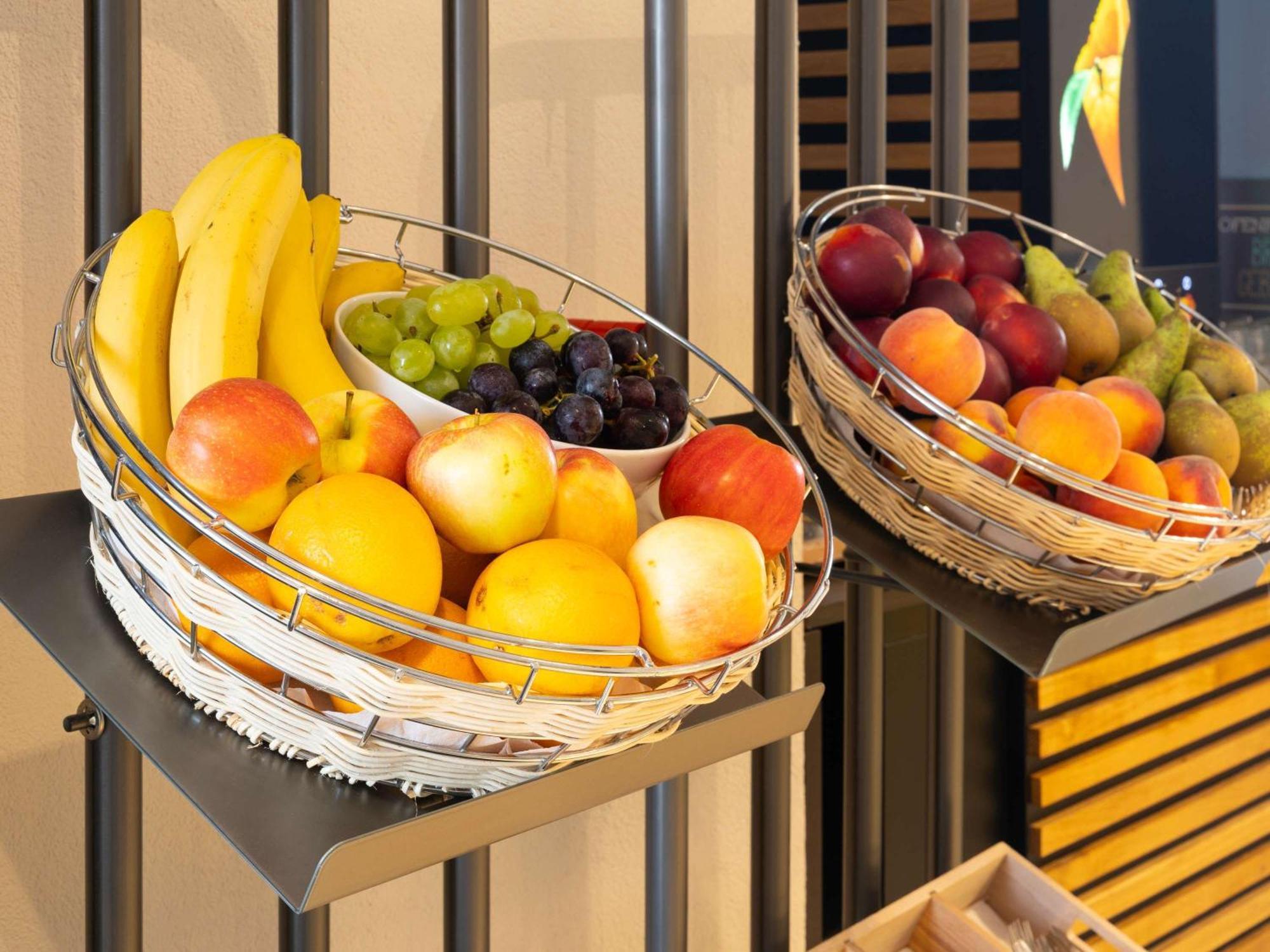 Hotel Ibis Basel Bahnhof Zewnętrze zdjęcie