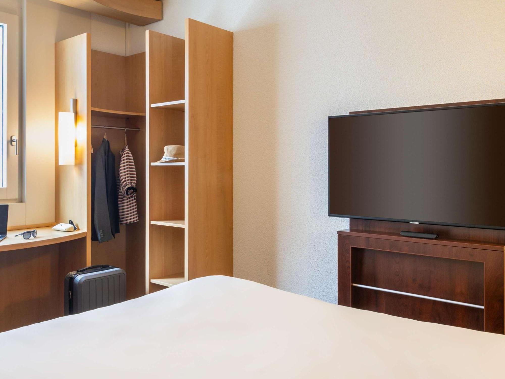 Hotel Ibis Basel Bahnhof Zewnętrze zdjęcie
